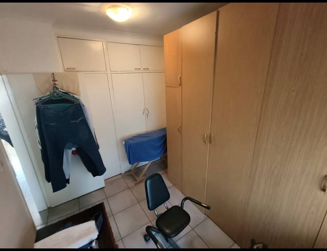 3 BEDROOM APARTMENT FOR SALE IN RUSTENBURG CENTRAL